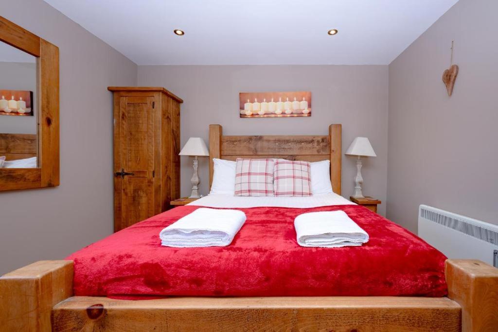 Beaconsfield Farm Apartment Wells Bagian luar foto